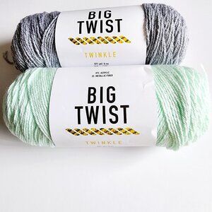 Big Twist Twinkle Yarn 1 Gray and 1 Green